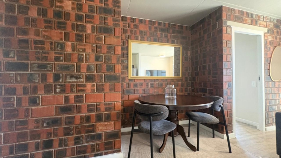 To Let 2 Bedroom Property for Rent in Observatory Western Cape